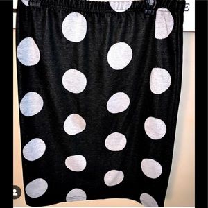 Nuggles Polka-Dot Pencil Skirt ❤️